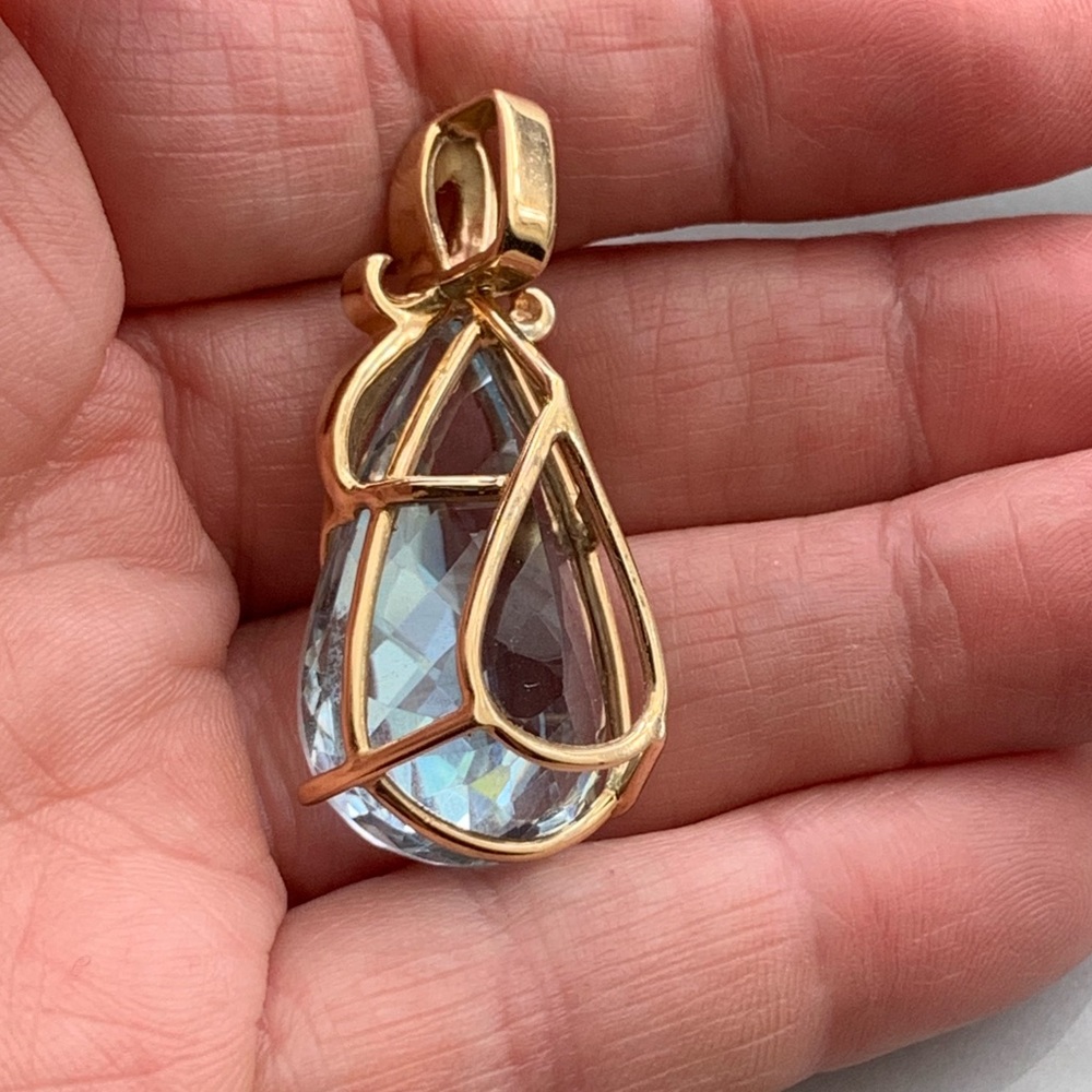 🎊HP🎊NWT 14KY Custom Genuine Blue Topaz Pendant - Picture 8 of 14